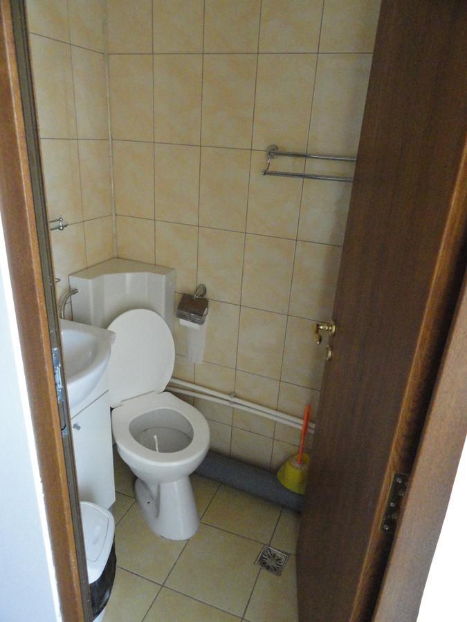 Pensiune Restaurant Avangarde Piteşti Extérieur photo